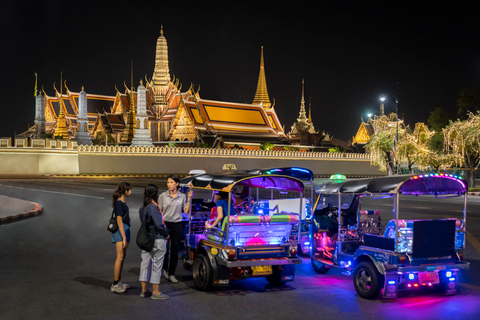 Bangkok: Flower Market and Food Night Tour by Tuk Tuk Group Tour