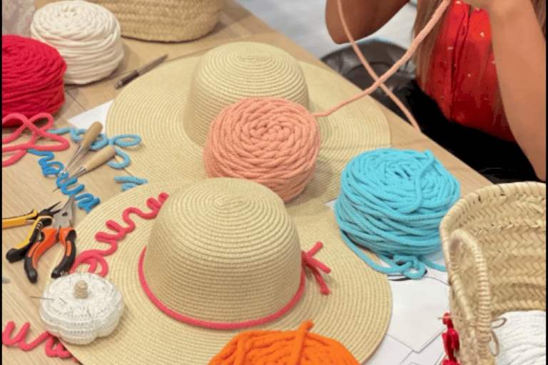 Barcelona: Workshop zum Entwerfen und Basteln einer Raffia-Tasche mit Tapas