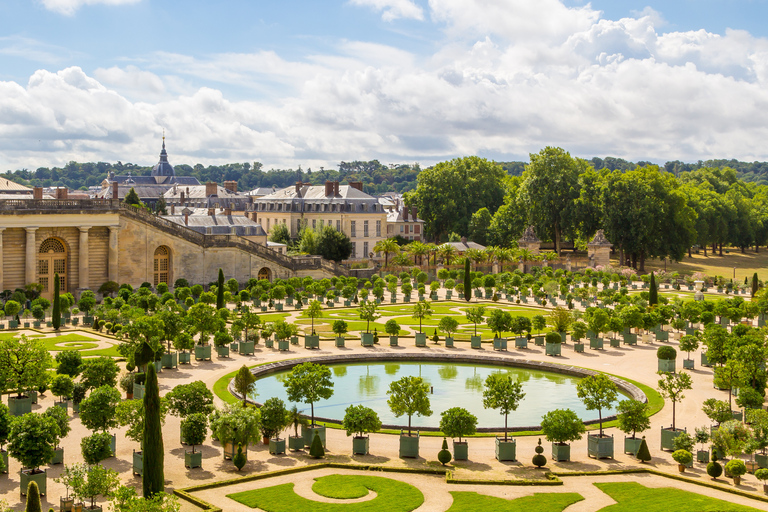 Från Paris: Versailles Palace Guidad tur med busstransferVersailles slott och trädgårdar Access