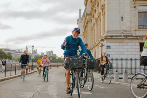 Paryż: wycieczka rowerowa z przewodnikiem jak lokalny