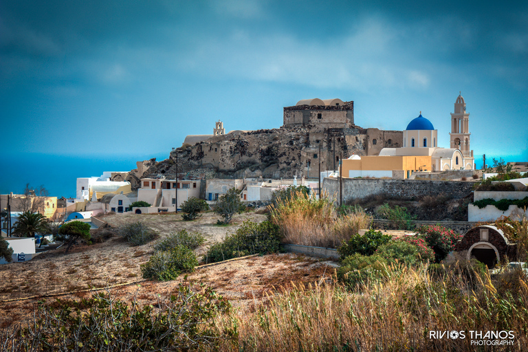 From Oia & Thera: Santorini Villages Guided Tour with Pickup