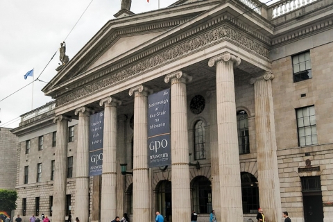Samodzielny spacer odkrywczy po DublinieDublin: City Exploration gra na smartfony