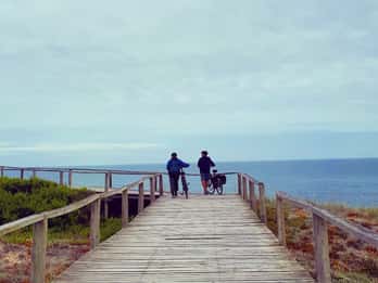From Nazaré: Self-Guided Half-Day or Full-Day E-bike Rental