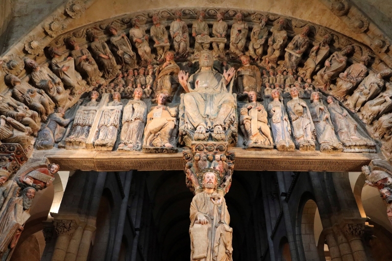 Saint-Jacques-de-Compostelle: visite guidée de la cathédrale et du muséeVisite guidée en espagnol