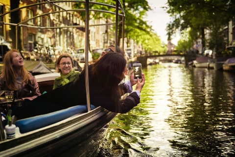 Amsterdam: Private Grachtenrundfahrt1,5-stündige private Kanaltour - wochentags