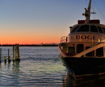 Punta Sabbioni: Crociera panoramica di Venezia di notte e al tramonto