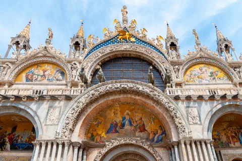 Venedig: Markuskirken og gondoltur om morgenen