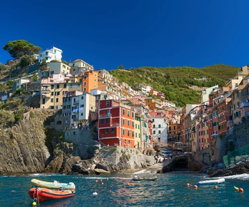 Desde Livorno: excursión de un día a Pisa y Manarola, en Cinque Terre