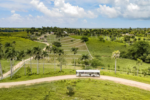 Punta Cana: Xploration Animal Park Bus Tour with Encounters Punta Cana: Xploration Animal Encounters