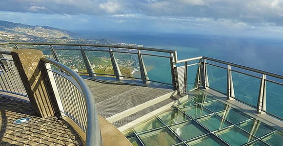 Nuns Valley & sky walk Private VIP Wrangler tour 4x4