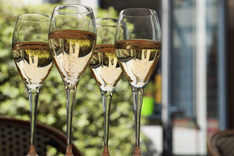 Z Paryża: prywatna wycieczka po szampanie, degustacje w Moet&ChandonZ Paryża: prywatna wycieczka po fabrykach szampana z degustacjami