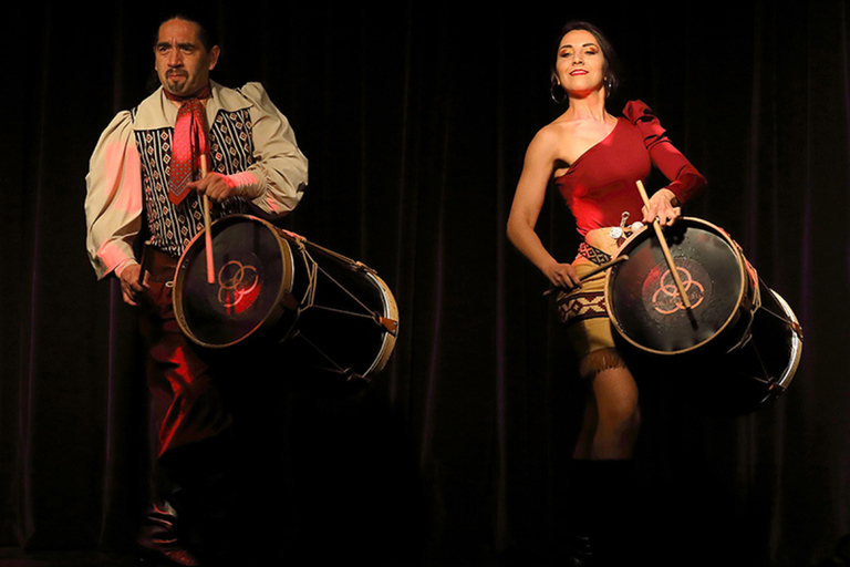 Buenos Aires: Live Michelangelo Tango &amp; Folklore Show Bilet wstępuPokaz z miejscami dla VIP-ów, kolacją i napojami