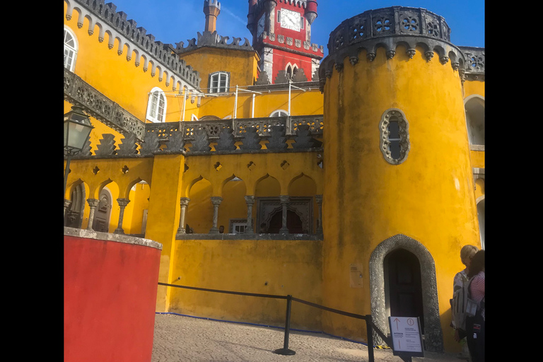 Lisboa: Excursión de un día al Palacio de la Pena, Sintra, Cascais y Cabo Roca