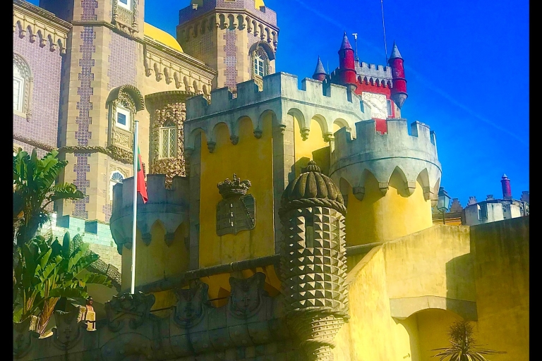 Lisbon: Pena Palace, Sintra, Cascais, and Cabo Roca Day Trip