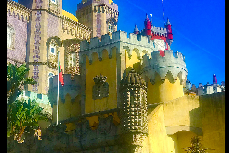 Lisboa: Excursión de un día al Palacio de la Pena, Sintra, Cascais y Cabo Roca