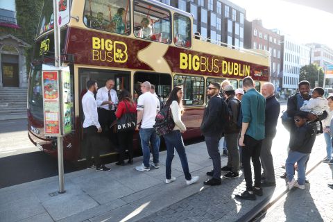 Dublin : Visite guidée en bus Hop-on Hop-off de 24 heures et billet pour le musée EPIC