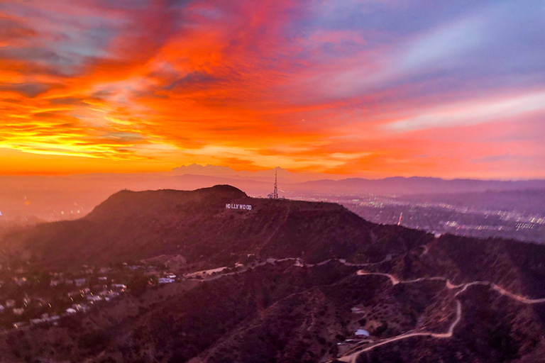 Città e costa: Spiagge e città: Tour in elicottero di 50 minutiTour in elicottero della costa, delle spiagge e della città di Los Angeles