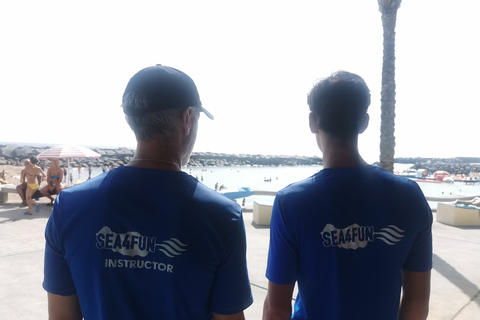 Aula de prancha de surf Efoil na praia da CalhetaAula de prancha de surf E-foil na praia da Calheta