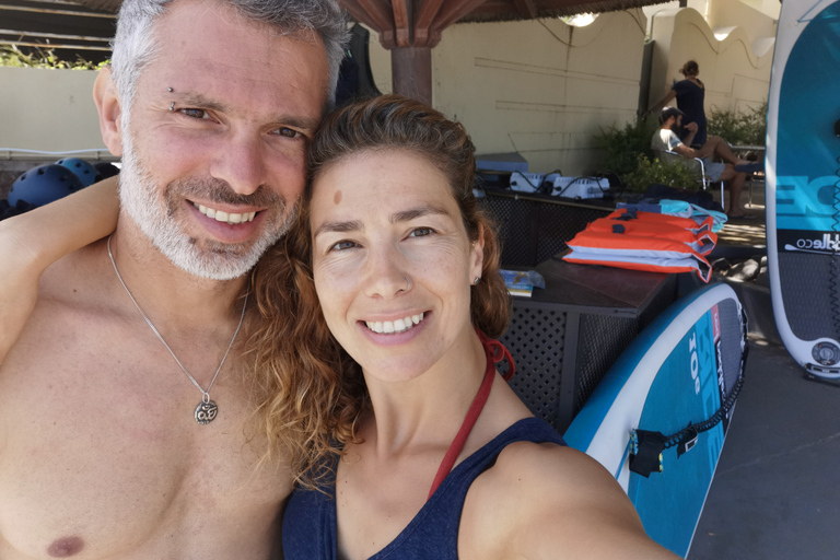 Aula de prancha de surf Efoil na praia da CalhetaAula de prancha de surf E-foil na praia da Calheta