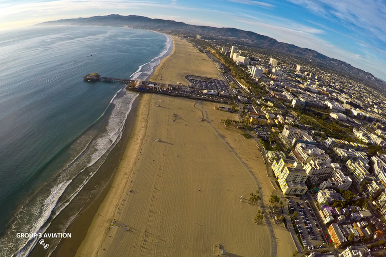 Città e costa: Spiagge e città: Tour in elicottero di 50 minutiTour in elicottero della costa, delle spiagge e della città di Los Angeles