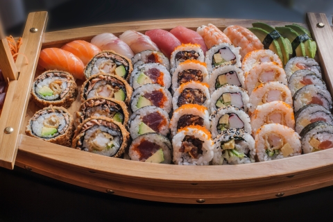 Portland's Walking Sushi Tourticket comes with food
