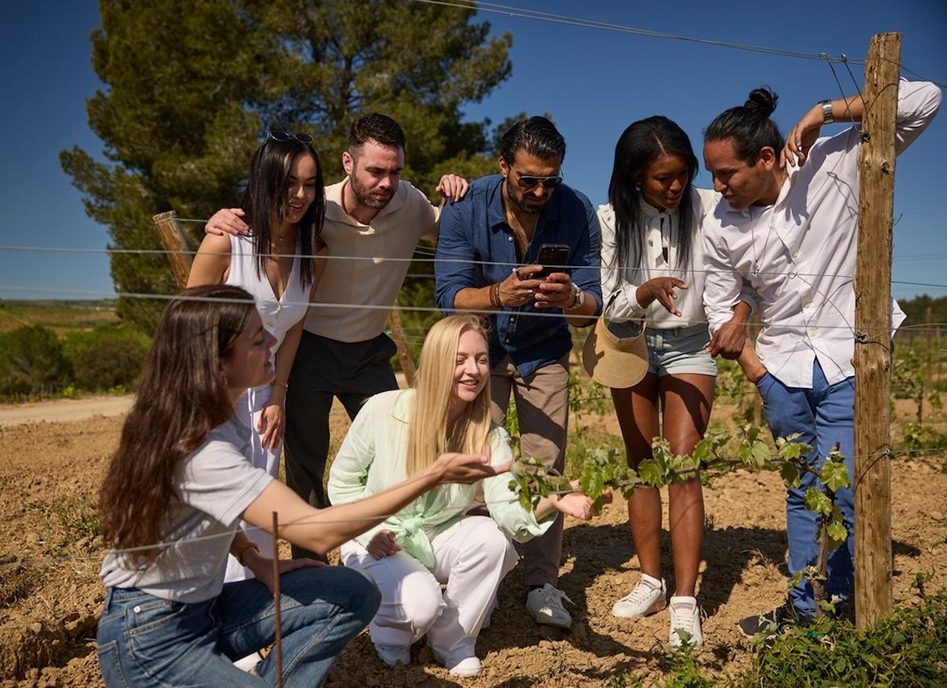 Fra Barcelona: Penedés Vineyards Tour med 4WD med vin og cava
