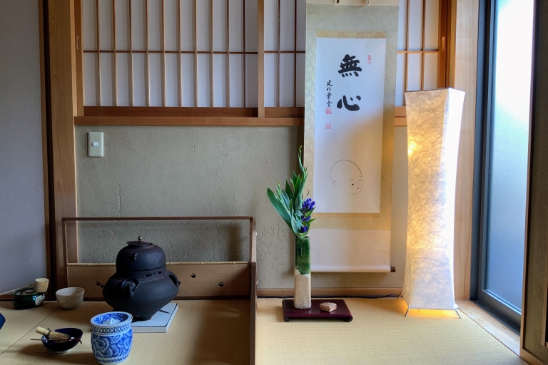 Kioto: ceremonia parzenia herbaty z osobistym akcentemPrywatna i wciągająca ceremonia parzenia herbaty