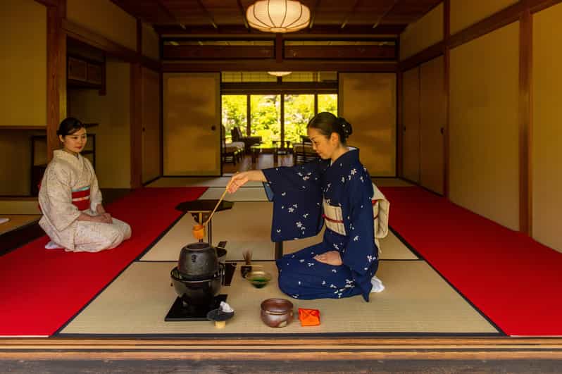Traditional Tea Ceremony At A Tea House In Kyoto – JVFVJ