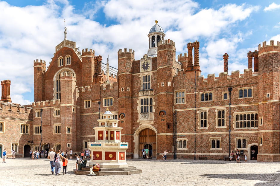 Skip-the-line Hampton Court Palace von London aus mit dem Auto
