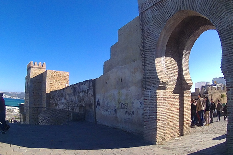 Van Jerez: retourdagtrip naar Tanger met veerboot en lunch