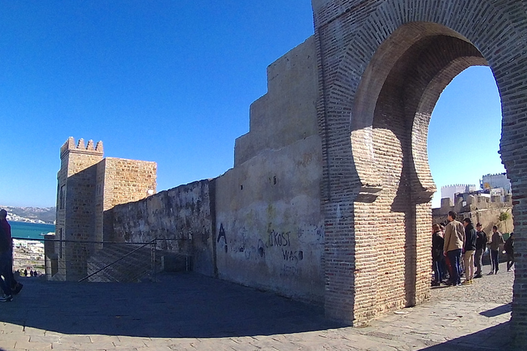 Van Jerez: retourdagtrip naar Tanger met veerboot en lunch