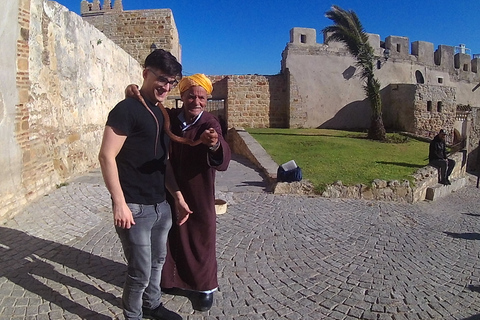 Från Jerez: Dagstur till Tanger med färja och lunch?Från Jerez: Dagstur tillbaka till Tanger med färja och lunch