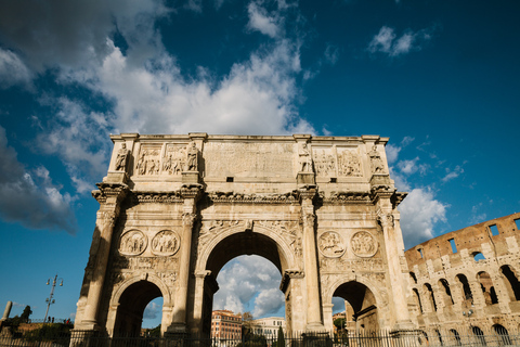 Tour privado del Coliseo y del Foro Romano con recogida en el hotel