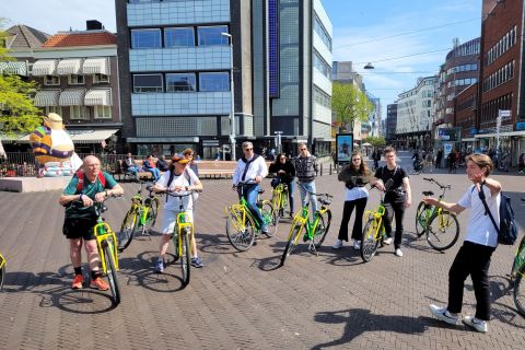 The Hague: Guided Sightseeing Tour by Bicycle
