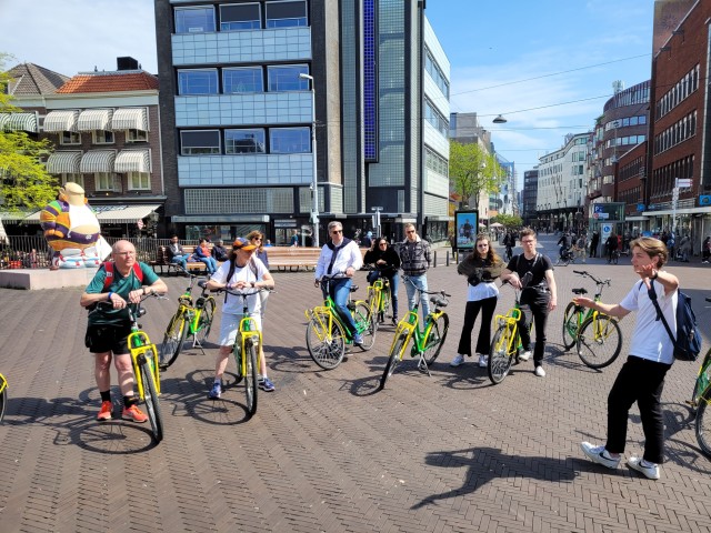 Visit The Hague Guided Bike Tour in Gouda