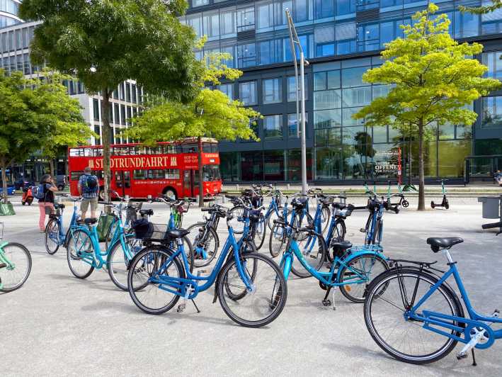 Highlights of Hamburg Crossover: 3-Hour Guided Bike Tour