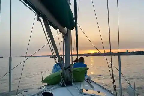 Lisbon: Sunset Cruise on The Tagus River with Welcome Drink