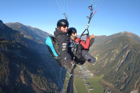 Mayrhofen: Privater Gleitschirmflug für alle Könnerstufen