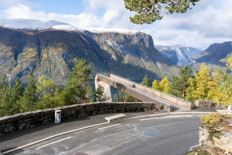 Flam: Spectaculaire Stegastein Viewpoint Tour met shuttlebus