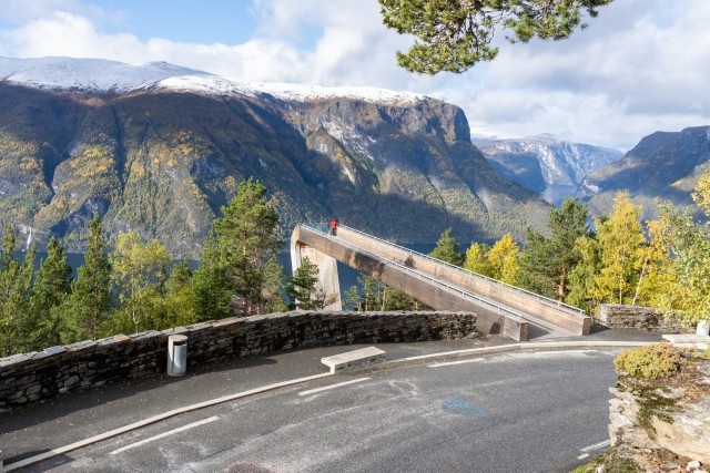 Visit Flam Spectacular Stegastein Viewpoint Tour with Shuttle Bus in Flam