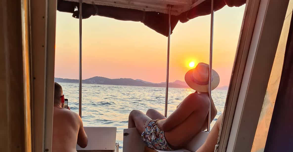 Afbeelding 0 van Dubrovnik: privécruise bij zonsondergang op zee met wijn