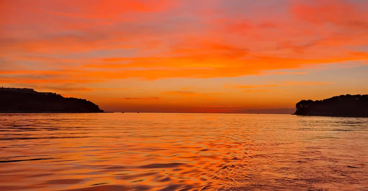 Afbeelding 1 van Dubrovnik: privécruise bij zonsondergang op zee met wijn