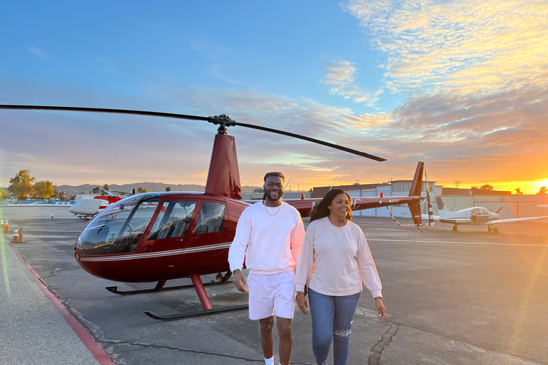 Città e costa: Spiagge e città: Tour in elicottero di 50 minutiTour in elicottero della costa, delle spiagge e della città di Los Angeles