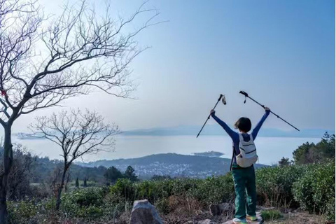 From Shanghai: Taihu Dongshan Hike & Lakeside Sunset Tour