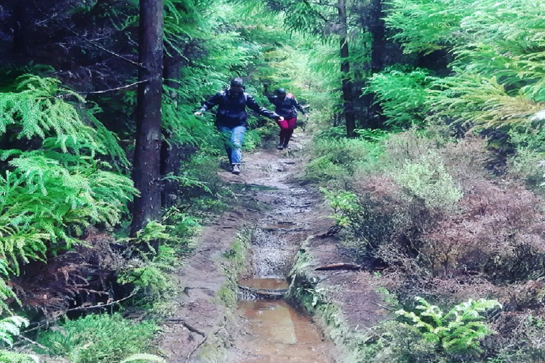 Ruta de Senderismo Misterios OscurosDesde Angro do Heroismo: Caminata por el Sendero de los Misterios Oscuros