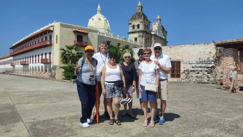 private tour guide cartagena