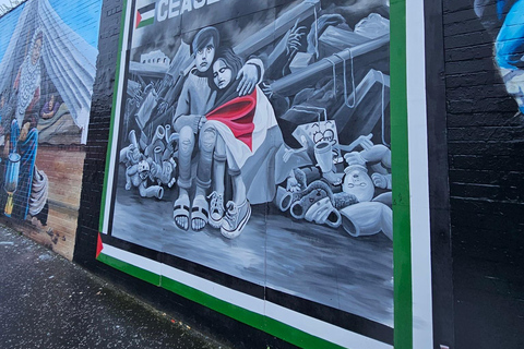 Official World Famous Belfast Taxi Tour™