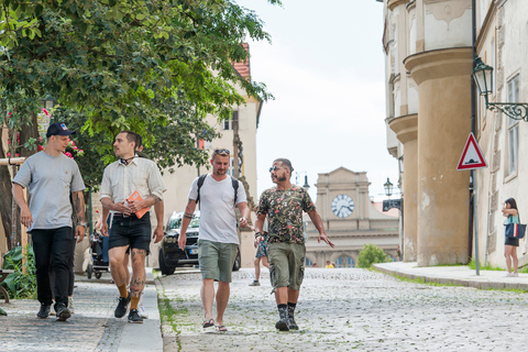 Praga: Tour di un giorno della Città Vecchia, del Castello di Praga e della crociera in barca sul fiumePraga: Ponte Carlo, Castello di Praga e Crociera in barca sul fiume