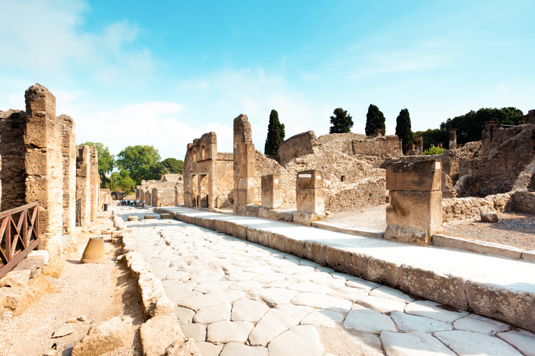 Ab Rom: Ganztagesausflug Pompeji & Amalfiküste