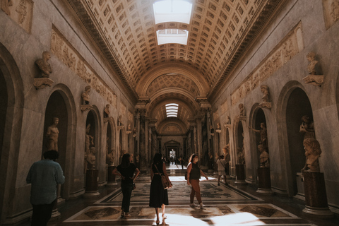 Rome: Early Vatican Museums, Sistine Chapel & Basilica Tour Early bird Vatican | Small group English tour